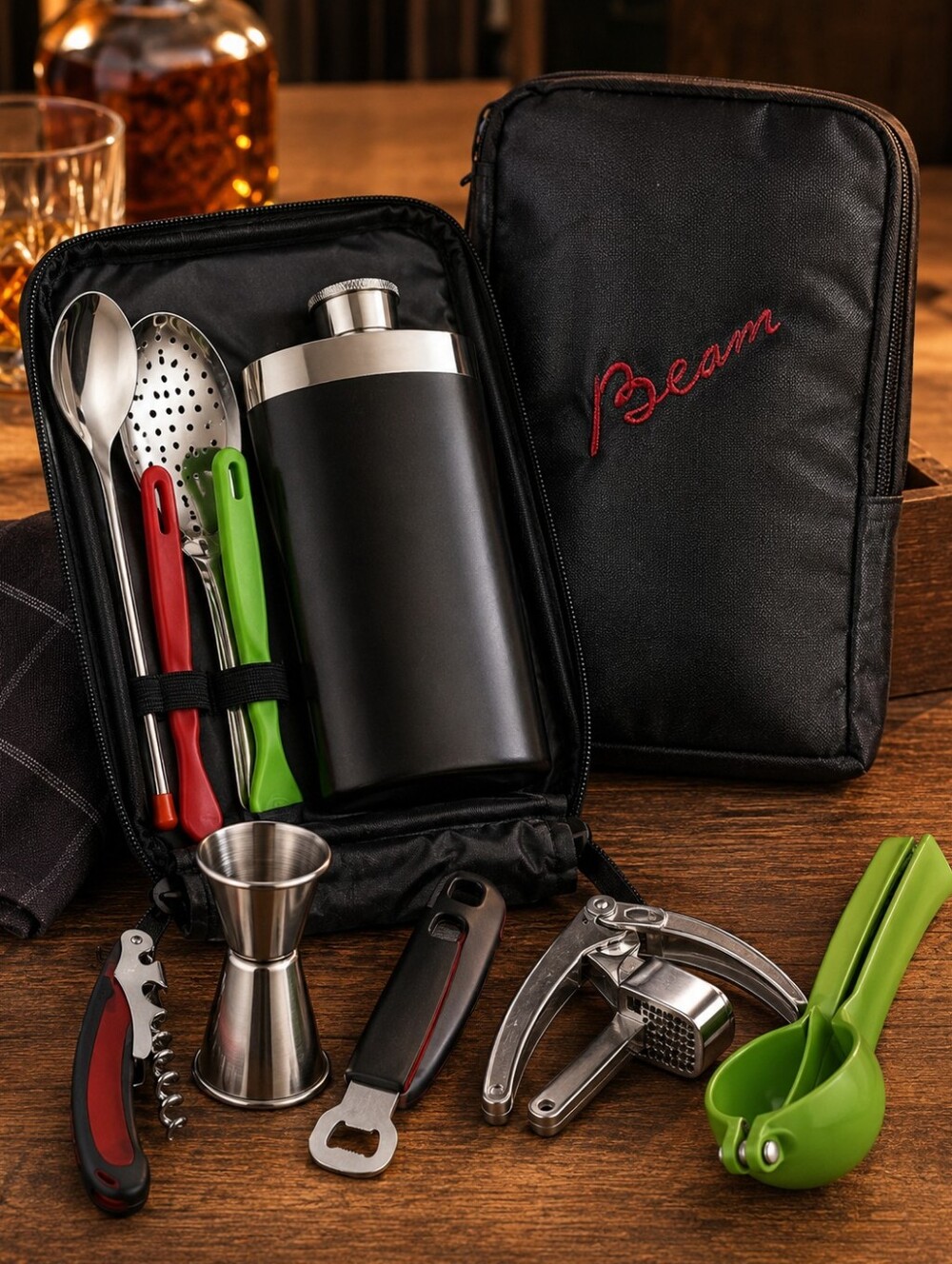 Jim Bean Traveling Bar‎ Set NEW